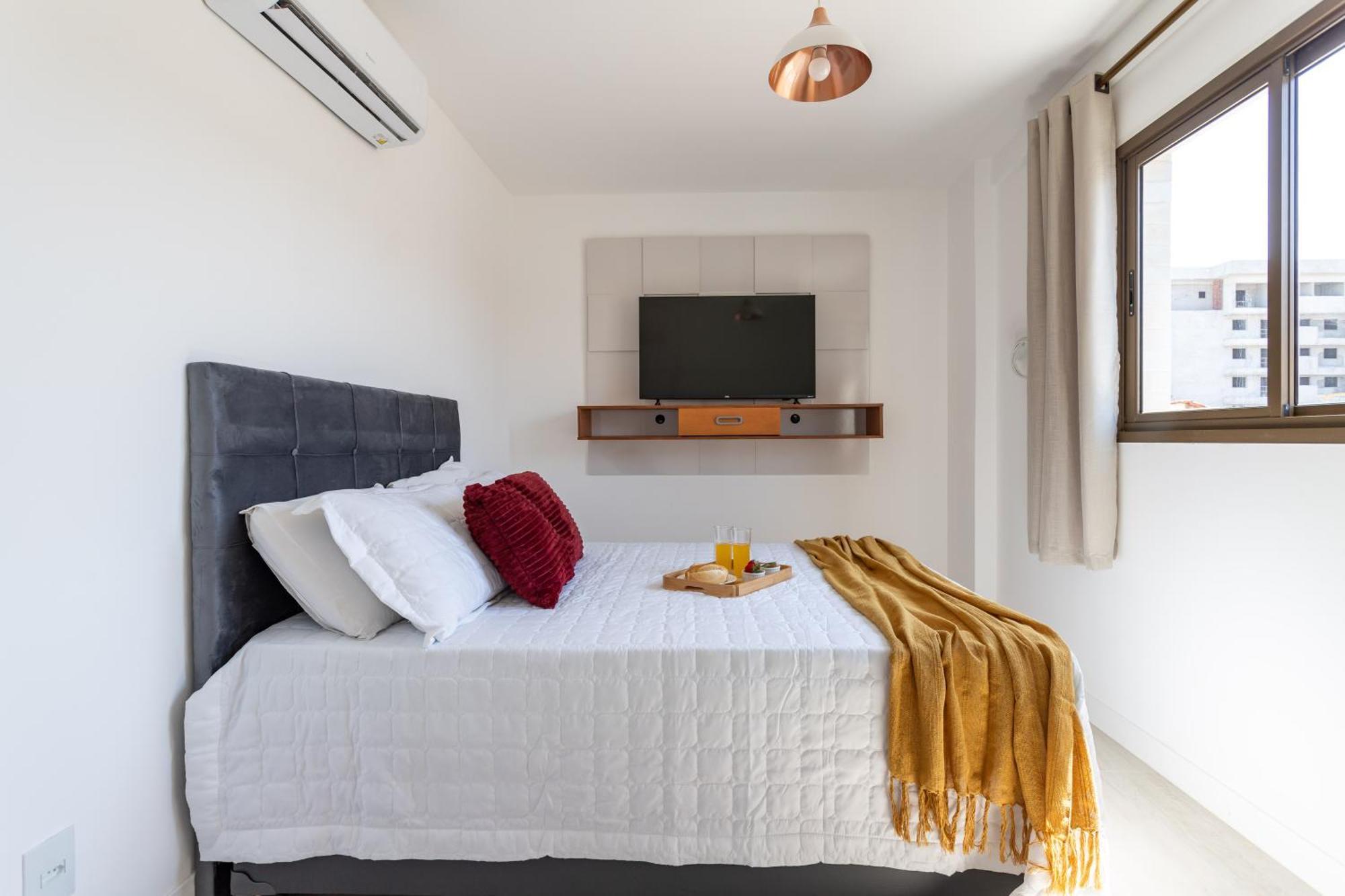 Condominio Club A 50M Praia Dos Anjos - Unidades Com 2 Quartos, Piscina, Estacionamento E Portaria 24H - Area De Lazer 3000M, Wi-Fi 600Mb, Churrasqueira E Cozinha Completa Arraial do Cabo Bilik gambar